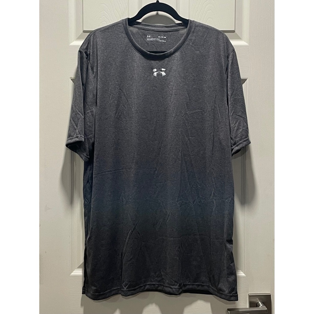 NWT Under Armour T-Shirt Mens XL HeatGear Loose Fit Short Sleeve